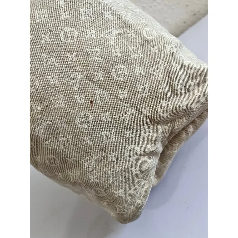 Louis Vuitton off white monogram cloth speedy 30